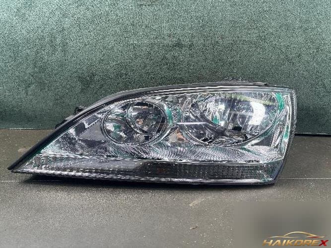 Kia Sorento 2005 — фара левая 10