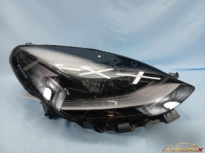 Tesla Model 3 2021 — фара правая