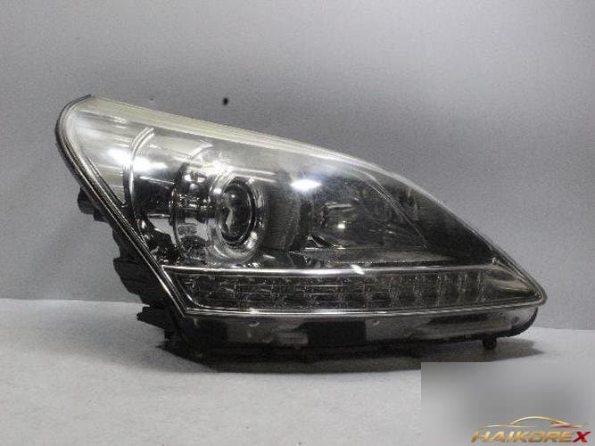 Hyundai Equus 2011 — фара правая HID 921023N000