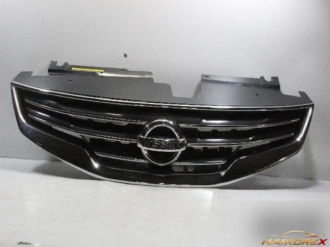 Nissan Altima 2011 — решётка радиатора 62070ZX00A