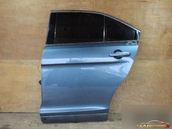 Ford Taurus 2010 — задняя дверь левая