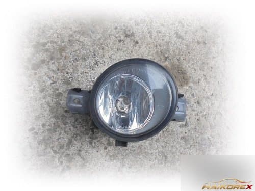 Противотуманная фара переднего бампера (правая) QM5 8200002470 89206441