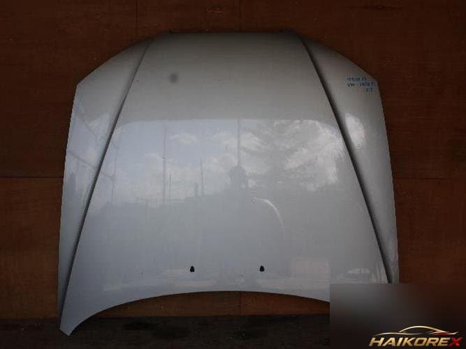 Hyundai Avante 2002 — капот