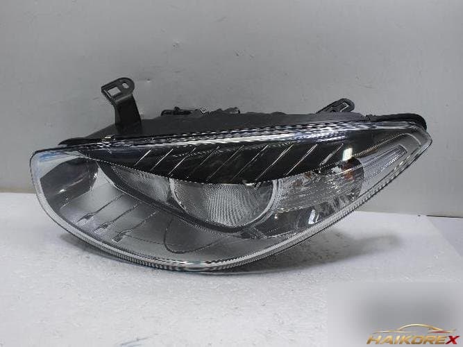 Renault SM3 2011 — фара левая 260600047R