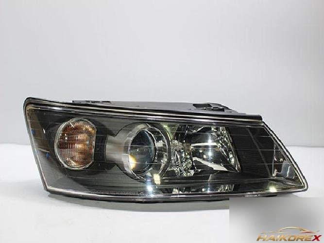 Hyundai Sonata 2005 — фара правая 92102-3KXXX