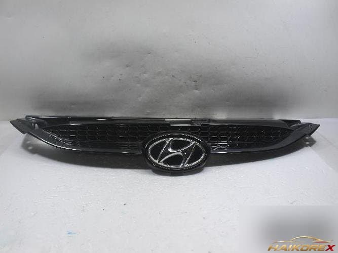 Hyundai Tucson 2010 — решетка радиатора 863512S100