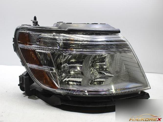 Ford Taurus 2008 — фара правая 8G13-13005-A