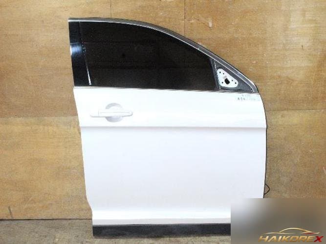 Ford Taurus 2011 — дверь передняя правая