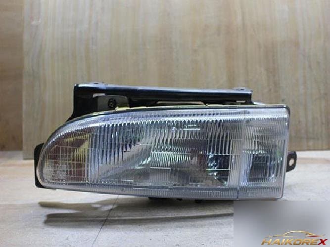 Hyundai Sonata 1995 — фара левая