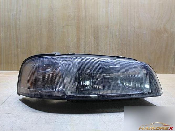 Renault SM5 2001 — фара правая