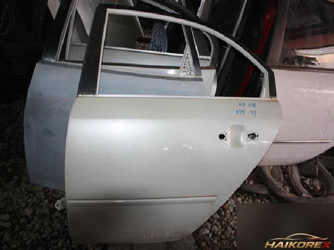 Hyundai Sonata 2005 — дверь задняя левая 2