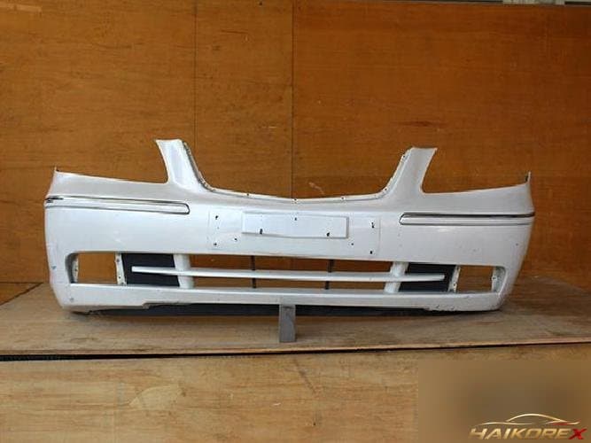 Hyundai Granzer 2009 — передний бампер