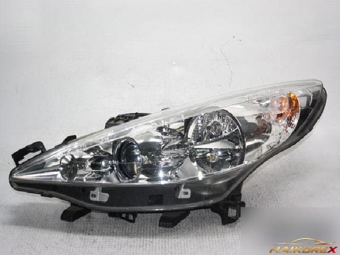 Peugeot 207 2007 — фара левая