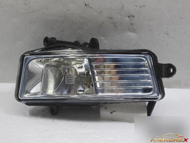Audi A6 2006 — противотуманная фара левая (водительская сторона)