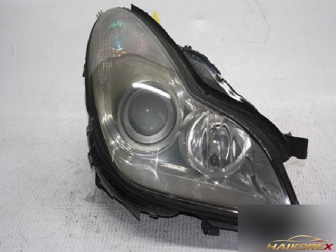 Mercedes-Benz CLS-Class 2005 — фара правая HID