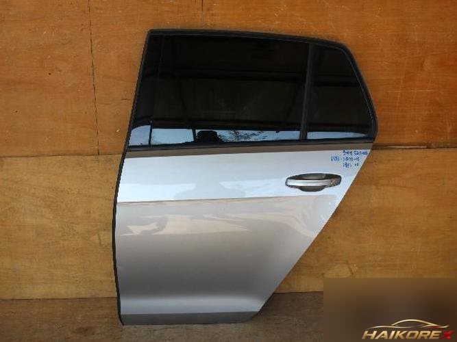 Volkswagen Golf 2014 — дверь задняя левая