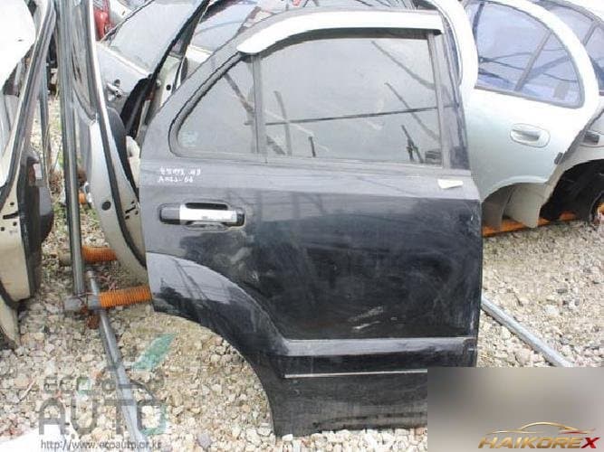 Kia Sorento 2007 — дверь задняя правая