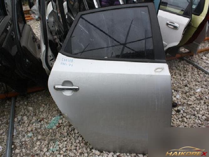 Hyundai i30 2008 — дверь задняя правая