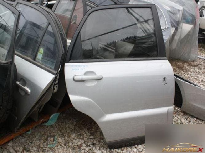Kia Sportage 2005 — дверь задняя правая