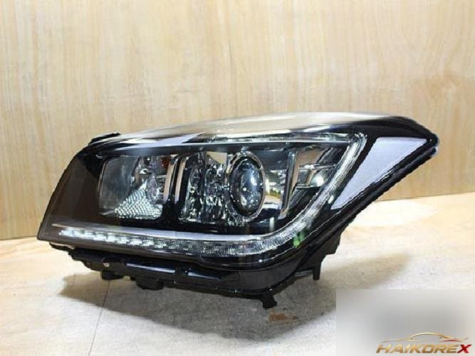 Hyundai Genesis 2014 — фара левая HID 92101-B1170
