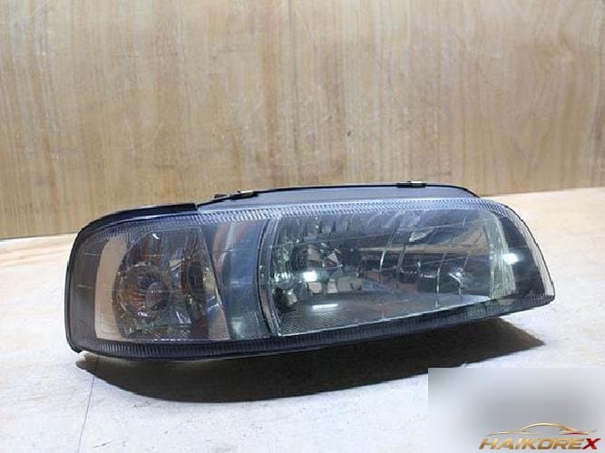 Renault SM5 2003 — фара правая
