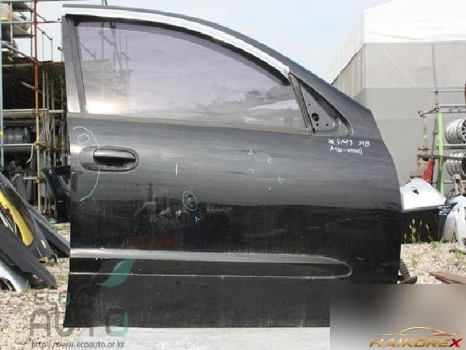 Renault SM3 2010 — передняя дверь правая