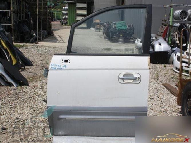 Hyundai Trajet 2000 — передняя дверь левая