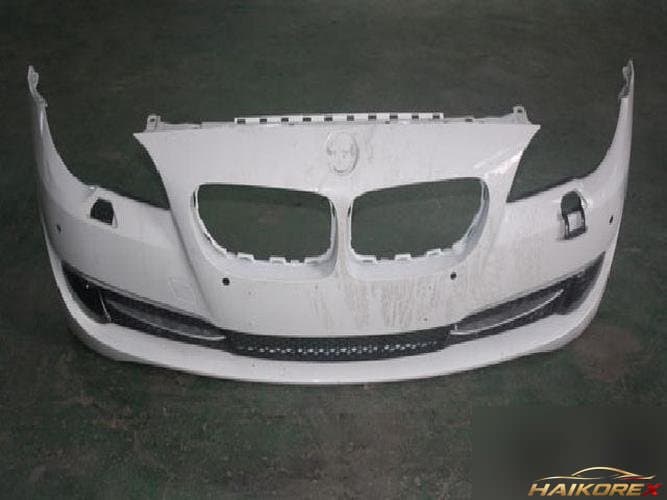 BMW 5 серия 2012 — передний бампер