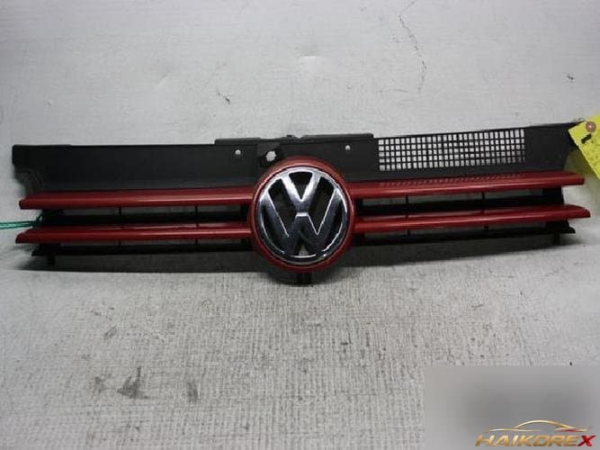 Volkswagen Golf 2002 — решётка радиатора 1J0853651H 1J0853655G
