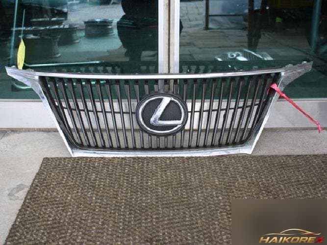 Lexus RX 2009 — решётка радиатора 75312-48040