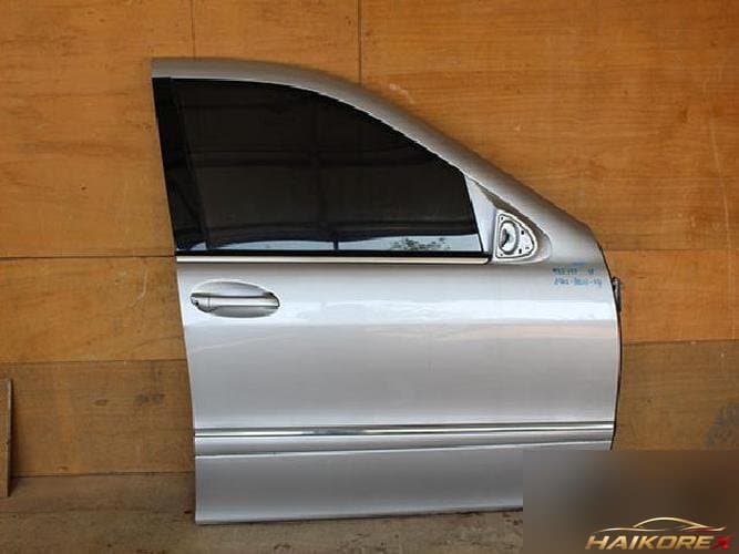 Mercedes-Benz S-Class 2004 — дверь передняя правая (W220)
