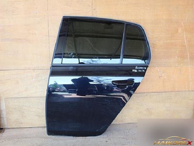 Volkswagen Golf 2012 — дверь задняя левая 1