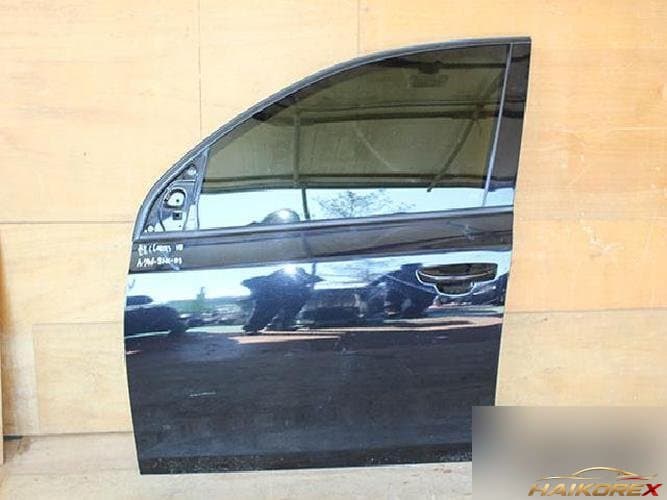 Volkswagen Golf 2012 — передняя дверь левая