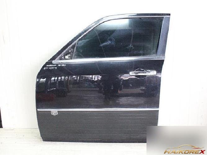 Chrysler 300 2009 — передняя дверь левая