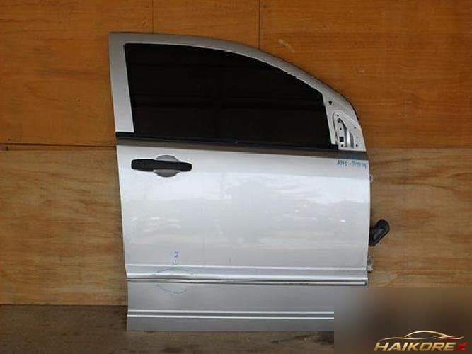Dodge Caliber 2007 — дверь передняя правая