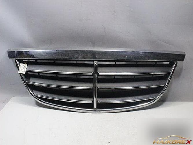 KG Mobility Kayon 2008 — решётка радиатора 79451-09100