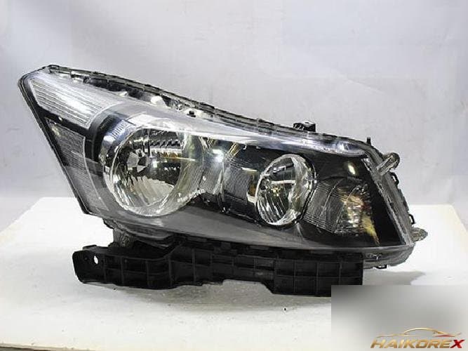 Honda Accord 2008 — фара передняя правая HID/LED