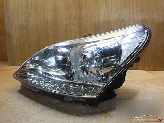 Hyundai Equus 2010 — фара левая HID с LED