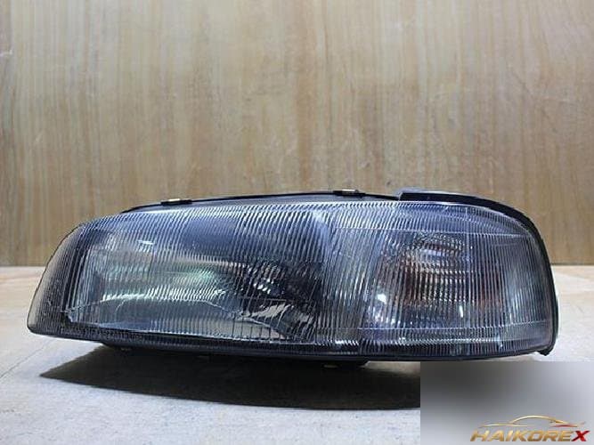Renault SM5 2001 — фара левая