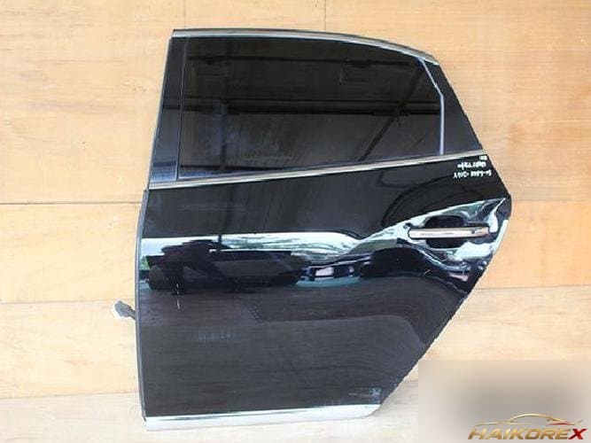 Hyundai Equus 2010 — дверь задняя левая