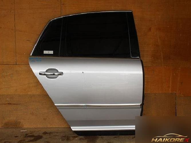 Volkswagen Phaeton 2008 — дверь задняя правая