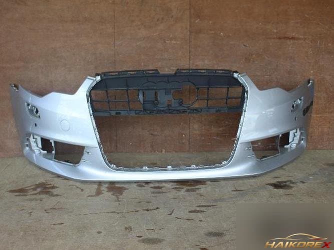 Audi A6 2011 — передний бампер