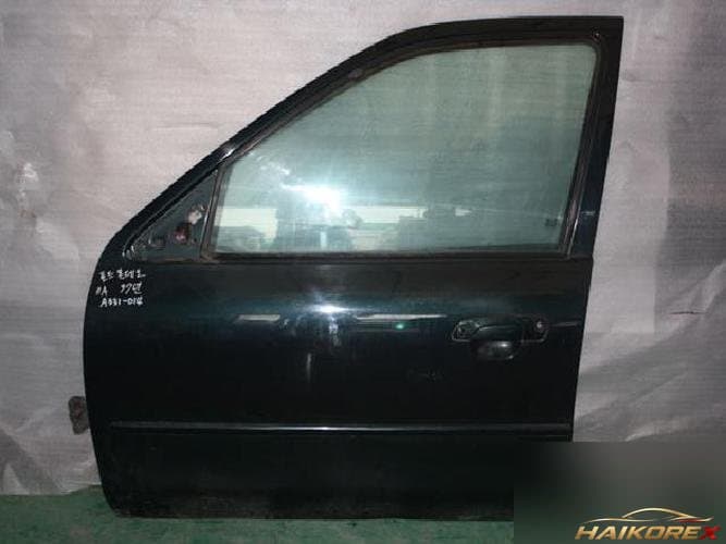 Ford Mondeo 1997 — передняя дверь левая