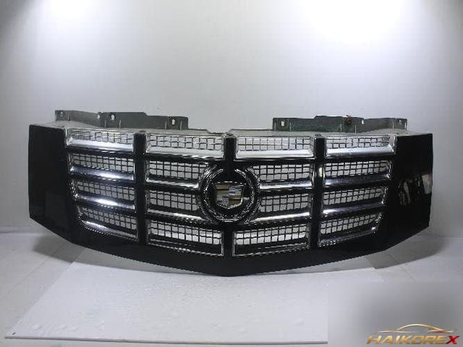 Cadillac Escalade 2007 — решётка радиатора