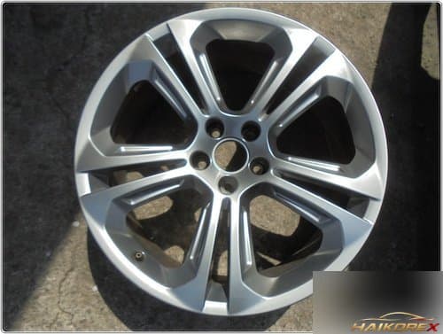 Диск алюминиевый 20" (8.5Jx20H2 ET33) 8R0601025BK
