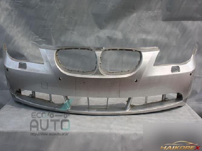 BMW 5 Series 2003 — передний бампер 51117033694
