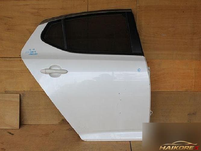 Kia K5 2013 — задняя дверь правая