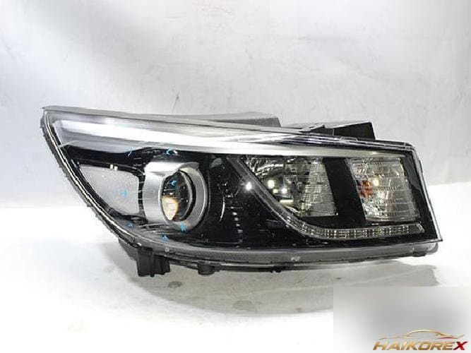 Kia Carnival 2015 — фара передняя правая HID