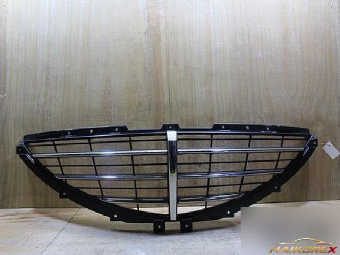 KG Mobility Actyon 2007 — решётка радиатора 79451-31000