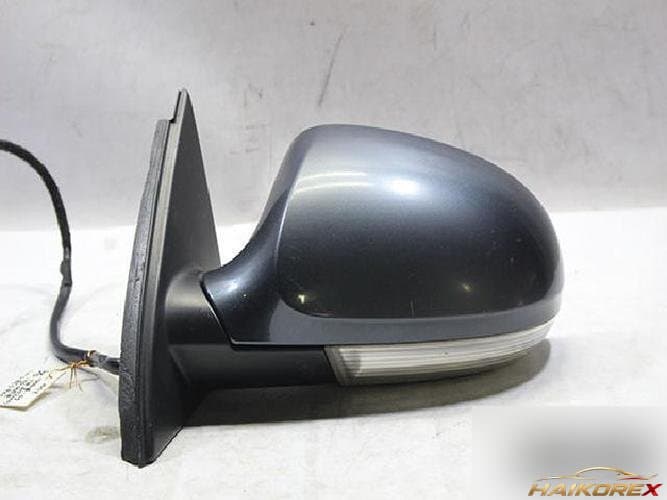 Volkswagen Passat 2004 — боковое зеркало левое 3C0857933